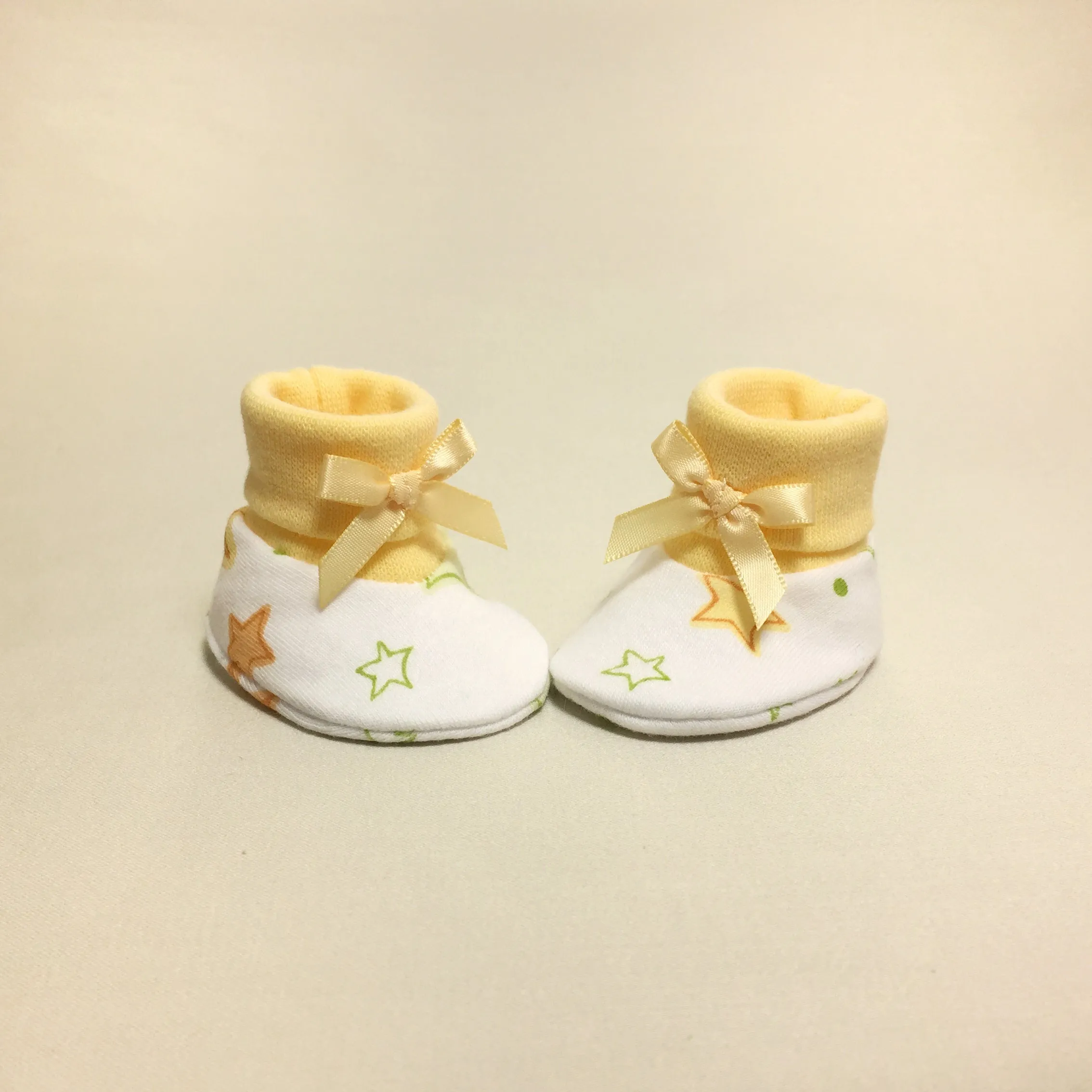 NICU Booties Twinkle Yellow